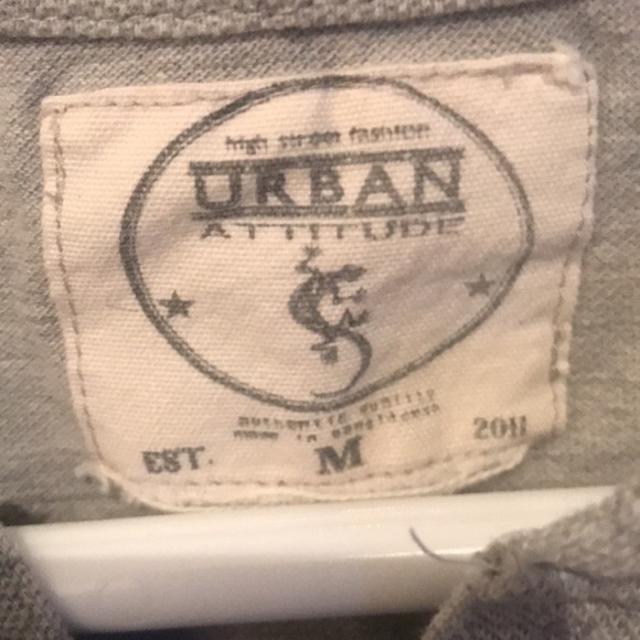 Urban Attitude Snazzy Quarter Button Up Textured Grey T-shirt 👌 - Picture 4 of 5